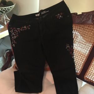 Skinny jeans